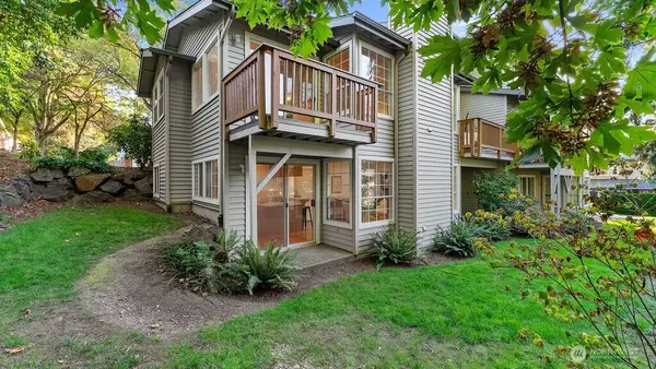 11426 SE 67th Place, Bellevue, WA 98006