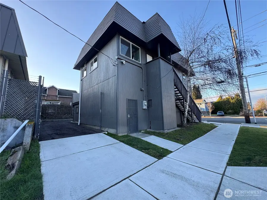 2102 S 12th Street, Tacoma, WA 98405 - #2