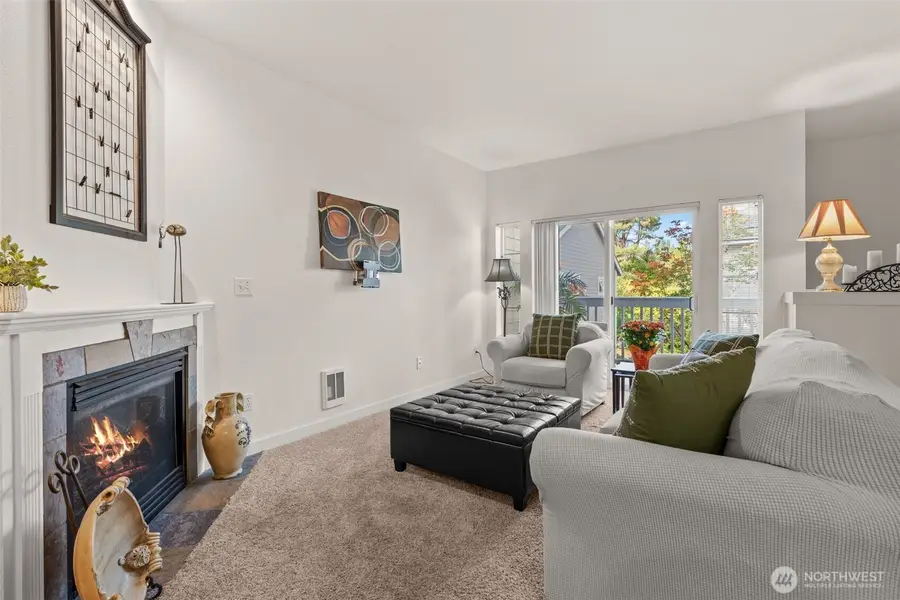 9700 Ravenna Avenue Ne #11, Seattle, WA 98115 - #3
