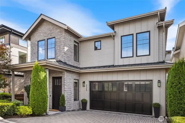 225 3rd Avenue S, Kirkland, WA 98033