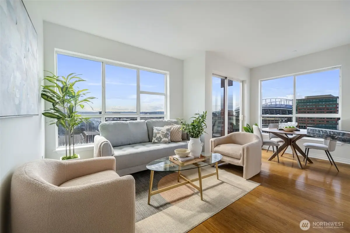 668 S Lane Street #704, Seattle, WA 98104 - #1
