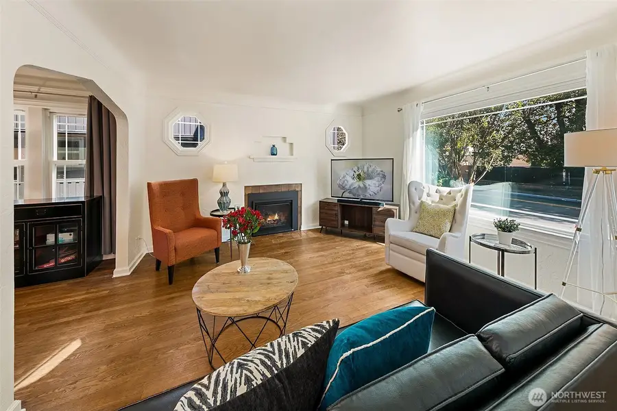 6657 Ellis Avenue S, Seattle, WA 98108 - #3