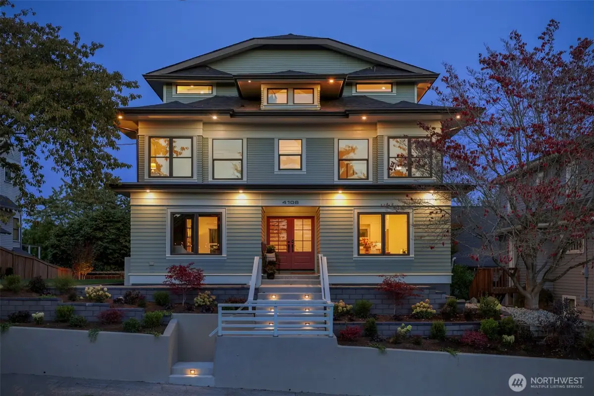 4106 Burke Avenue N, Seattle, WA 98103 - #1