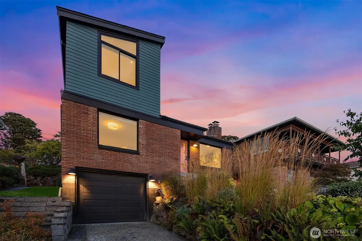 4002 12th Avenue S, Seattle, WA 98108 - #1