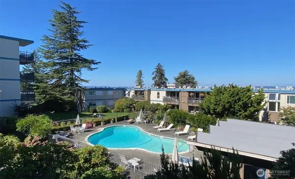 550 Elm Way #206, Edmonds, WA 98020