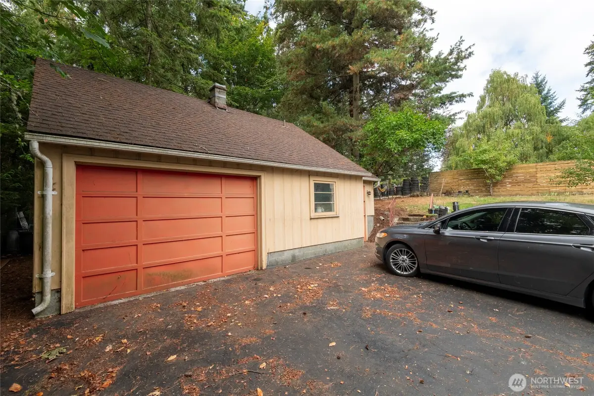 11325 30th Avenue Ne, Seattle, WA 98125 - #1