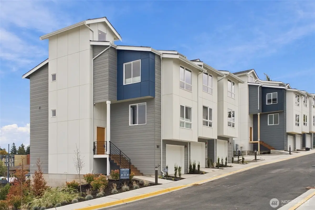 12006 17th Place S #D, Burien, WA 98168 - #1