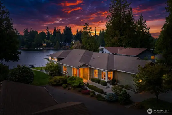 15922 E Shore Drive, Lynnwood, WA 98087