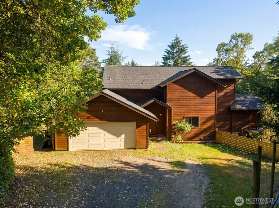 29601 131 Avenue Sw, Vashon, WA 98070 - #2
