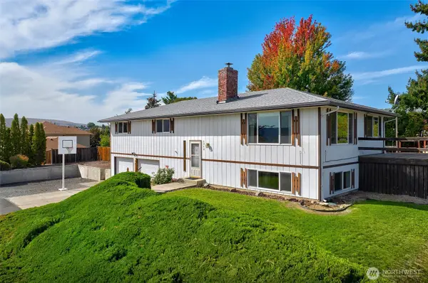 1710 S 73rd Avenue, Yakima, WA 98908