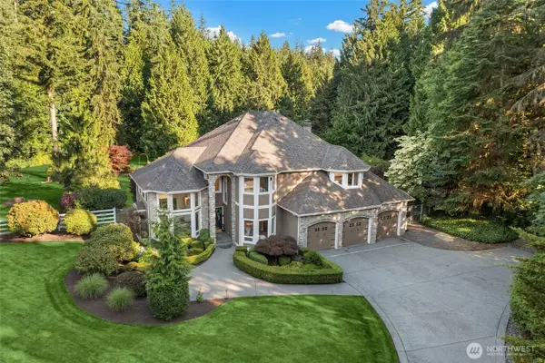 8220 228th Street Se, Woodinville, WA 98072