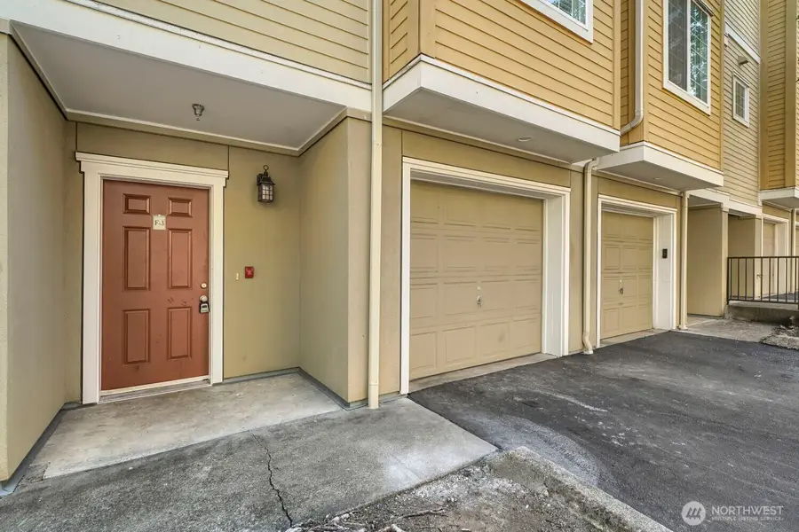 1800 NE 40th Street #F3, Renton, WA 98056 - #2