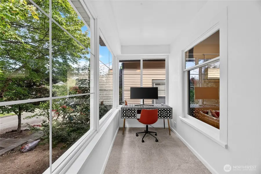 4218 26th Avenue Sw, Seattle, WA 98106 - #3