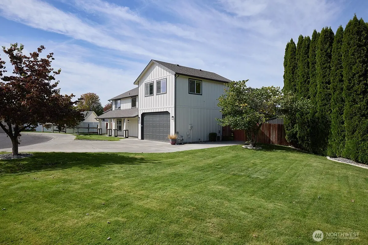 1149 SE Surita Court, College Place, WA 99324 - #1