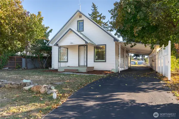 800 E Locust, Waterville, WA 98858