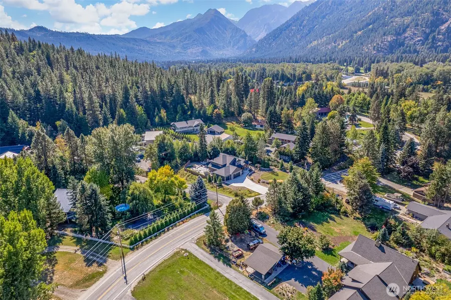 9567 East Leavenworth Road, Leavenworth, WA 98826 - #2
