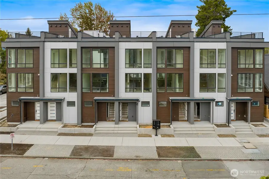 4701 Wallingford Avenue N, Seattle, WA 98103 - #2