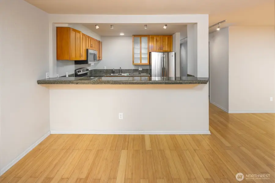 150 Melrose Avenue E #407, Seattle, WA 98102 - #3