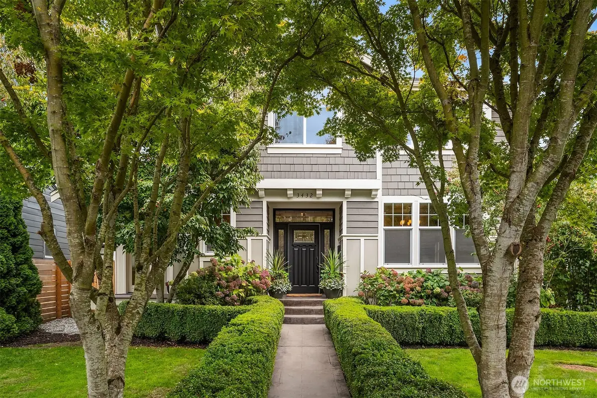 3432 33rd Avenue W, Seattle, WA 98199 - #1