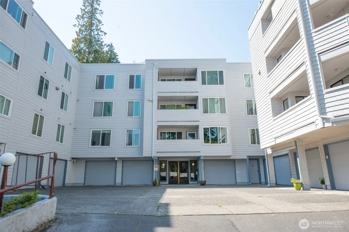 17417 Ashworth Avenue N #303, Shoreline, WA 98133 - #1