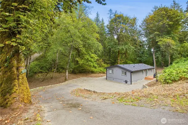 22002 196th Avenue Se, Renton, WA 98058