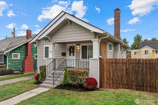 1020 S 43rd Street, Tacoma, WA 98418