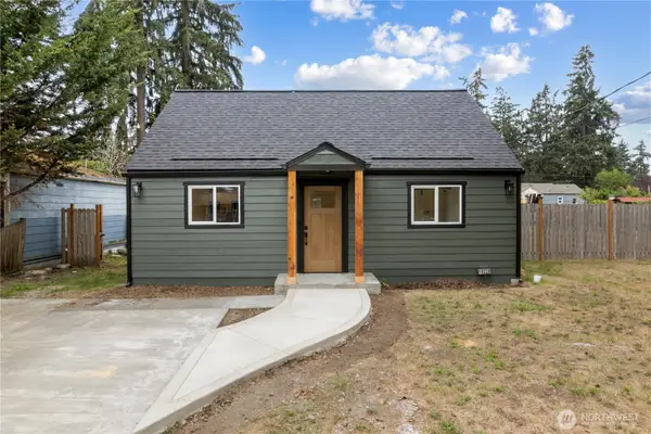 10228 Alaska Street S, Tacoma, WA 98444