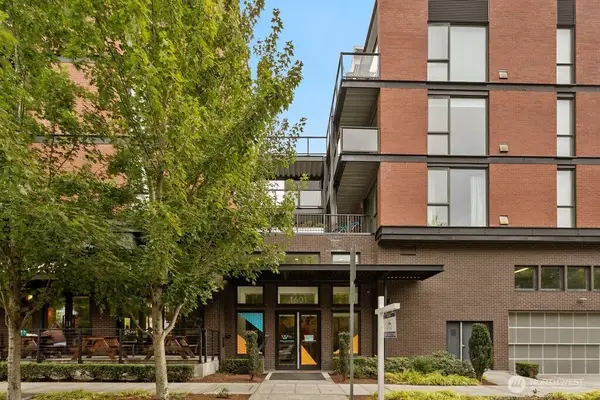 1601 N 45th Street #212, Seattle, WA 98103