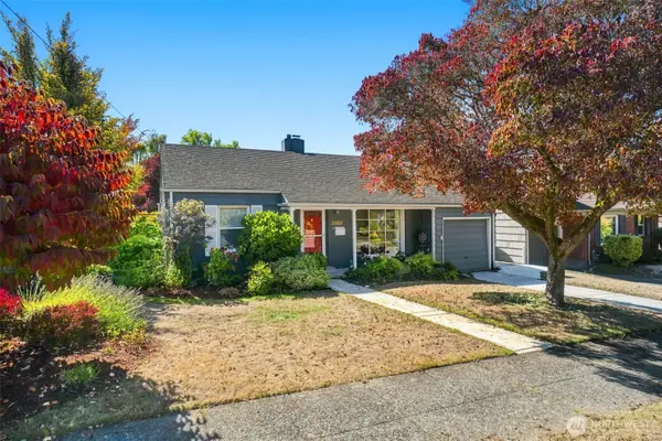 3903 SW Rose Street, Seattle, WA 98136