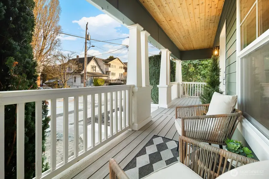 3037 21st Avenue W, Seattle, WA 98199 - #2