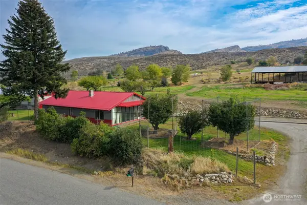 66 State Frontage Road S, Tonasket, WA 98855