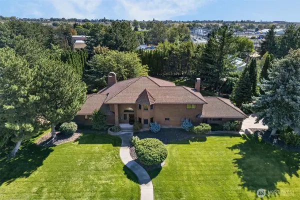 810 D Street Sw, Ephrata, WA 98823
