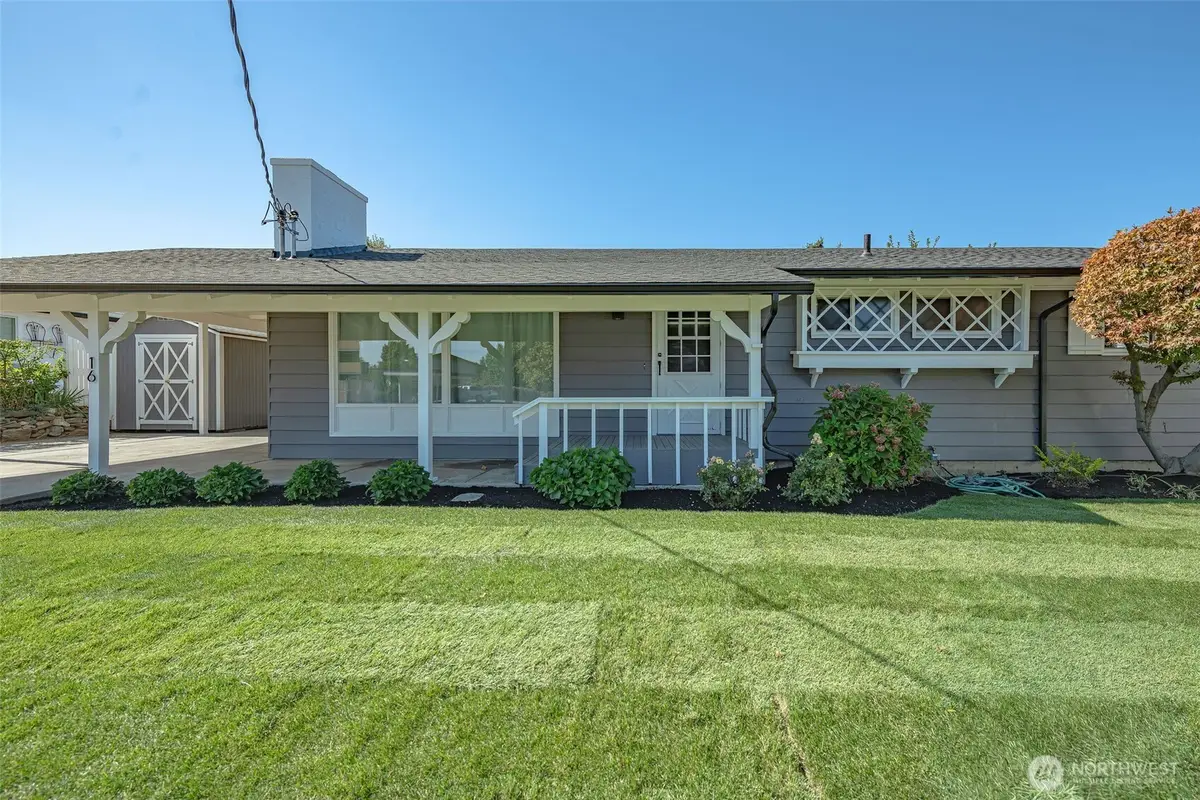 16 Schafer Street, Wenatchee, WA 98801 - #1