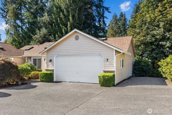 14118 Beverly Park Road, Edmonds, WA 98026