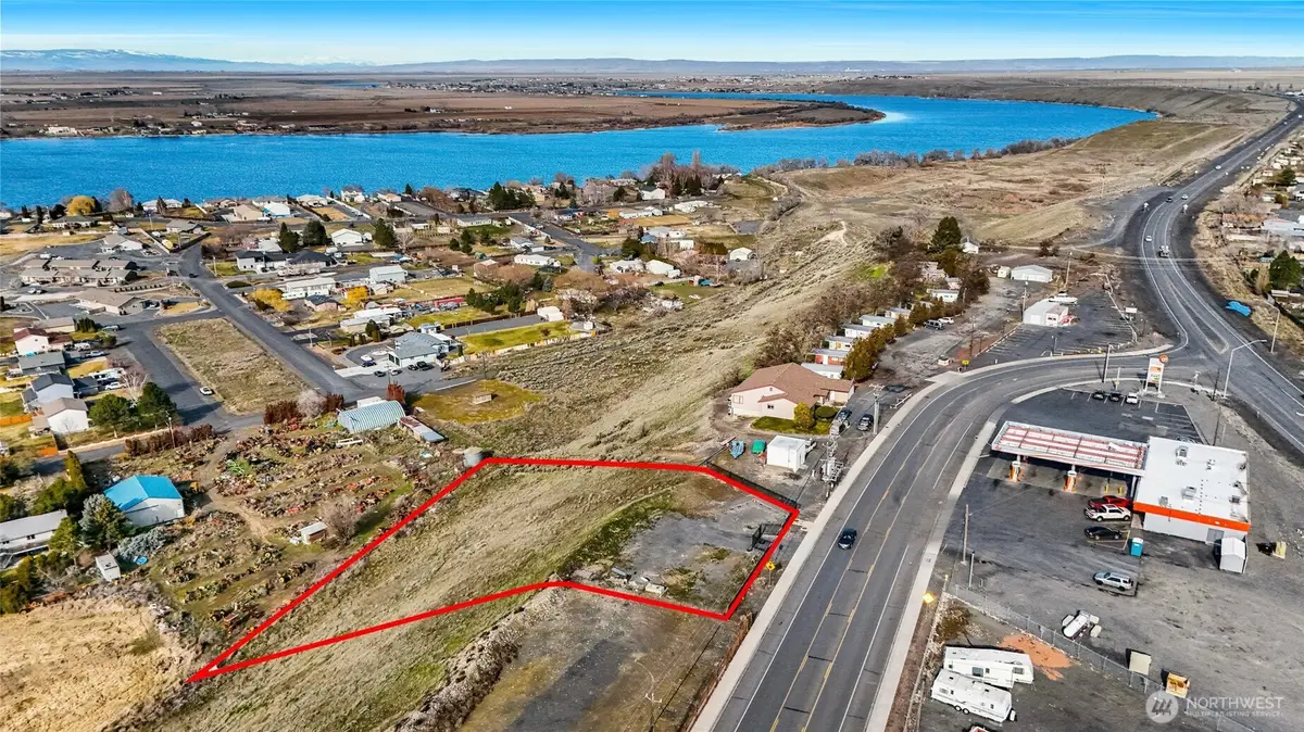 4994 Airway Drive Ne, Moses Lake, WA 98837 - #1