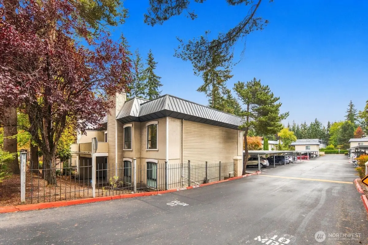 1622 103rd Place Ne #L3, Bellevue, WA 98004 - #1