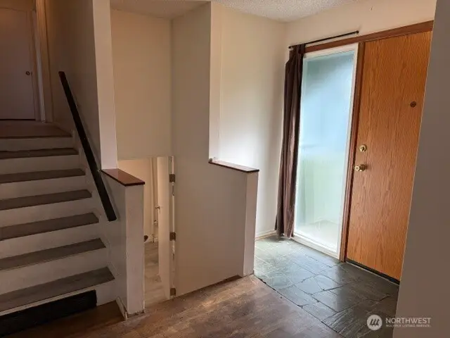 11043 14th Ave S, Seattle, WA 98168 - #2