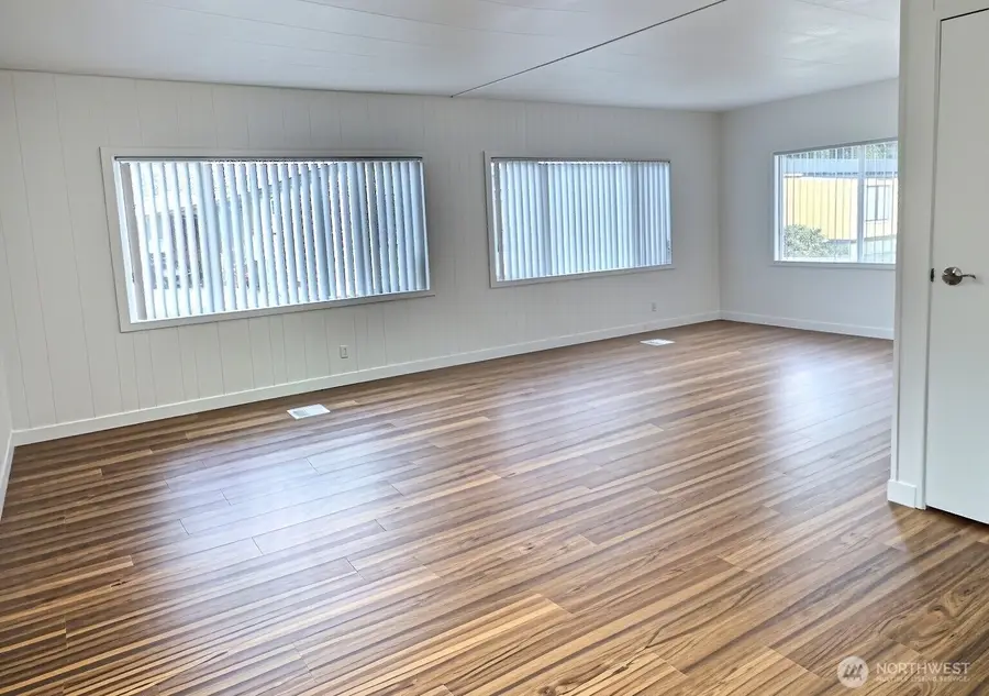 15401 Washington Avenue Sw #3, Lakewood, WA 98498 - #2