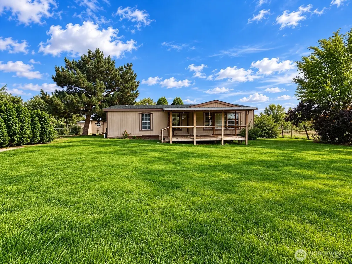 8305 S Missimer Road, Prosser, WA 99350 - #1