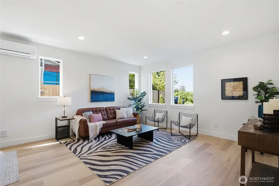 9323 Marcus Avenue S, Seattle, WA 98118 - #3