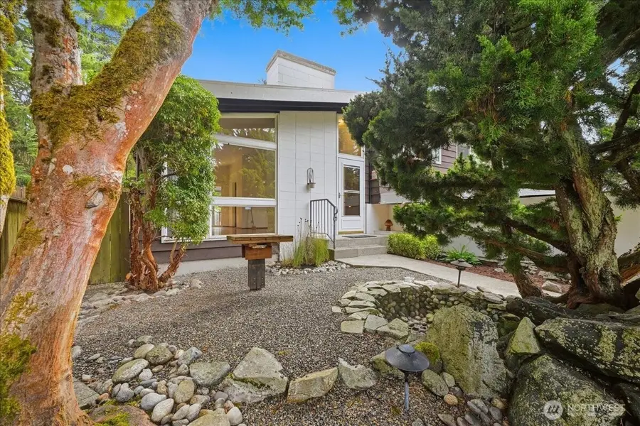 14036 17th Avenue Ne, Seattle, WA 98125 - #2