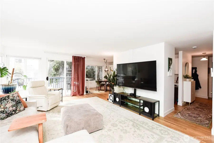 1214 Taylor Avenue N #101, Seattle, WA 98109 - #3