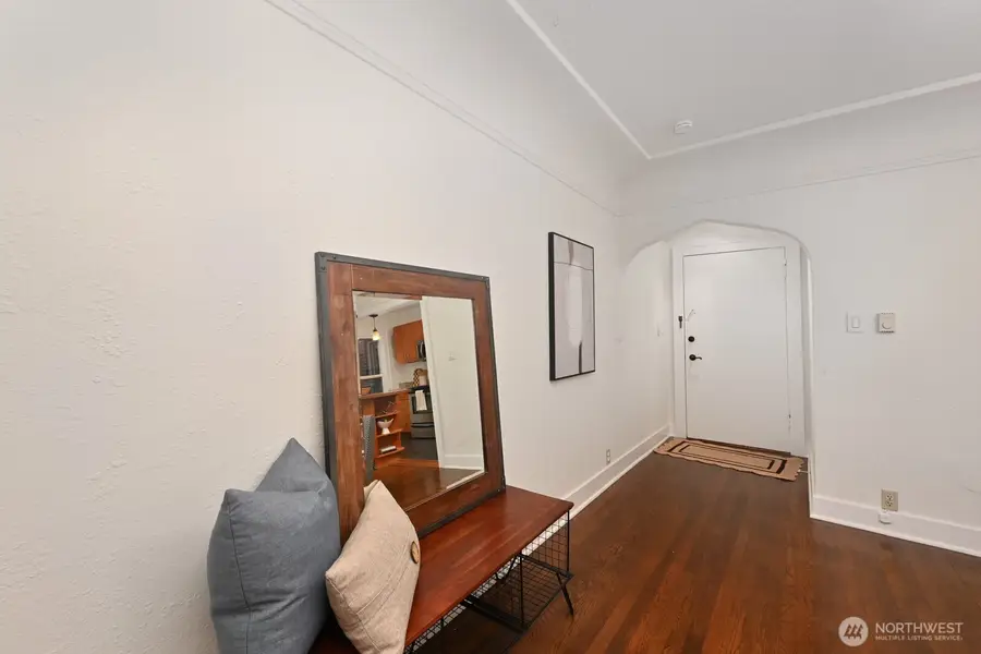 735 Federal Avenue E #5, Seattle, WA 98102 - #3