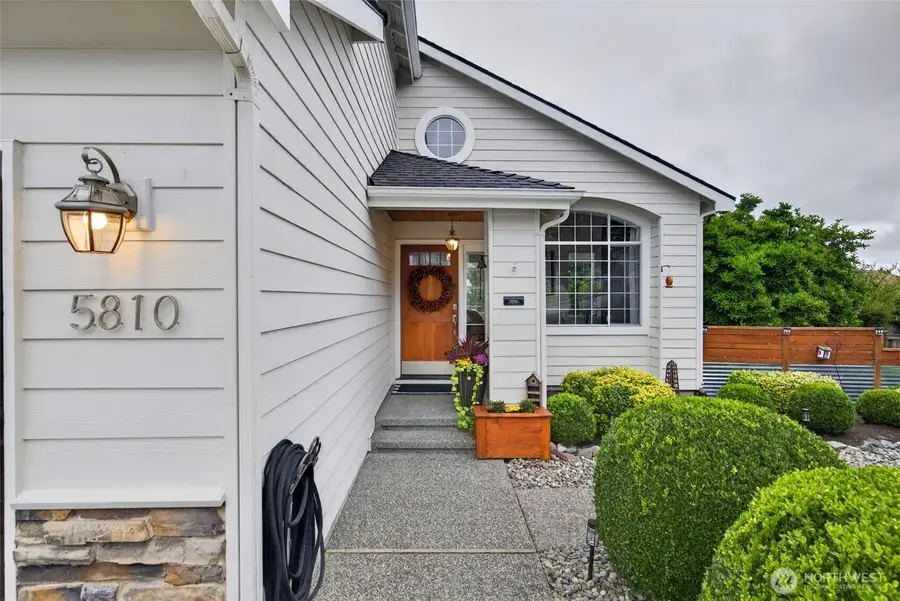5810 74th Drive Ne, Marysville, WA 98270 - #3