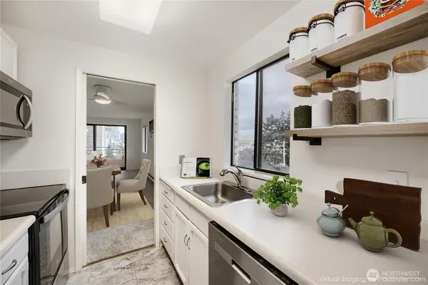 610 Aloha Street #404, Seattle, WA 98109