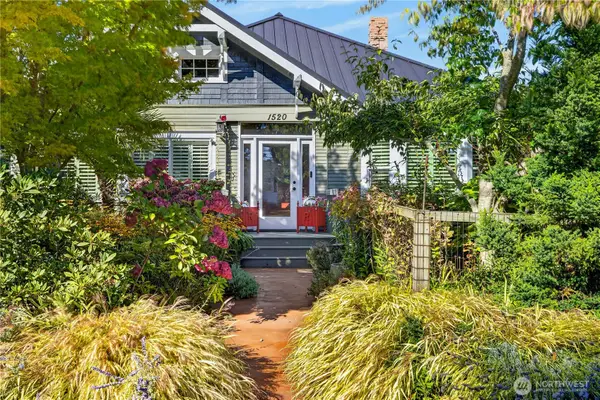 1520 8th Street, Anacortes, WA 98221