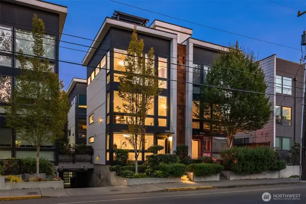 1140 10th Avenue E #B, Seattle, WA 98102