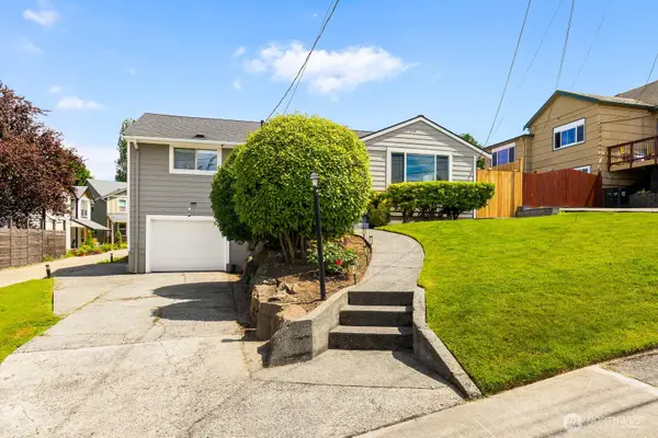 10038 59th Avenue, Seattle, WA 98178