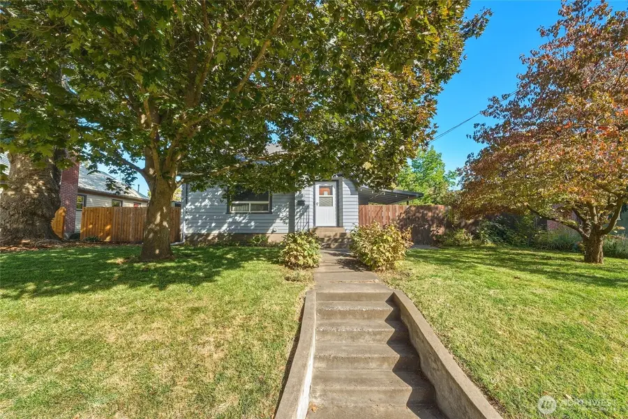 1028 N Clinton Street, Walla Walla, WA 99362 - #3