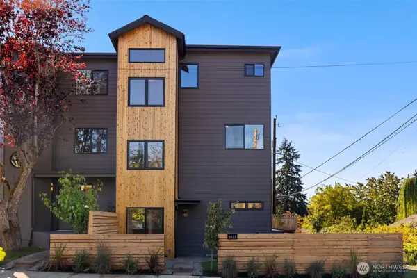 5027 SW Waite Street, Seattle, WA 98116